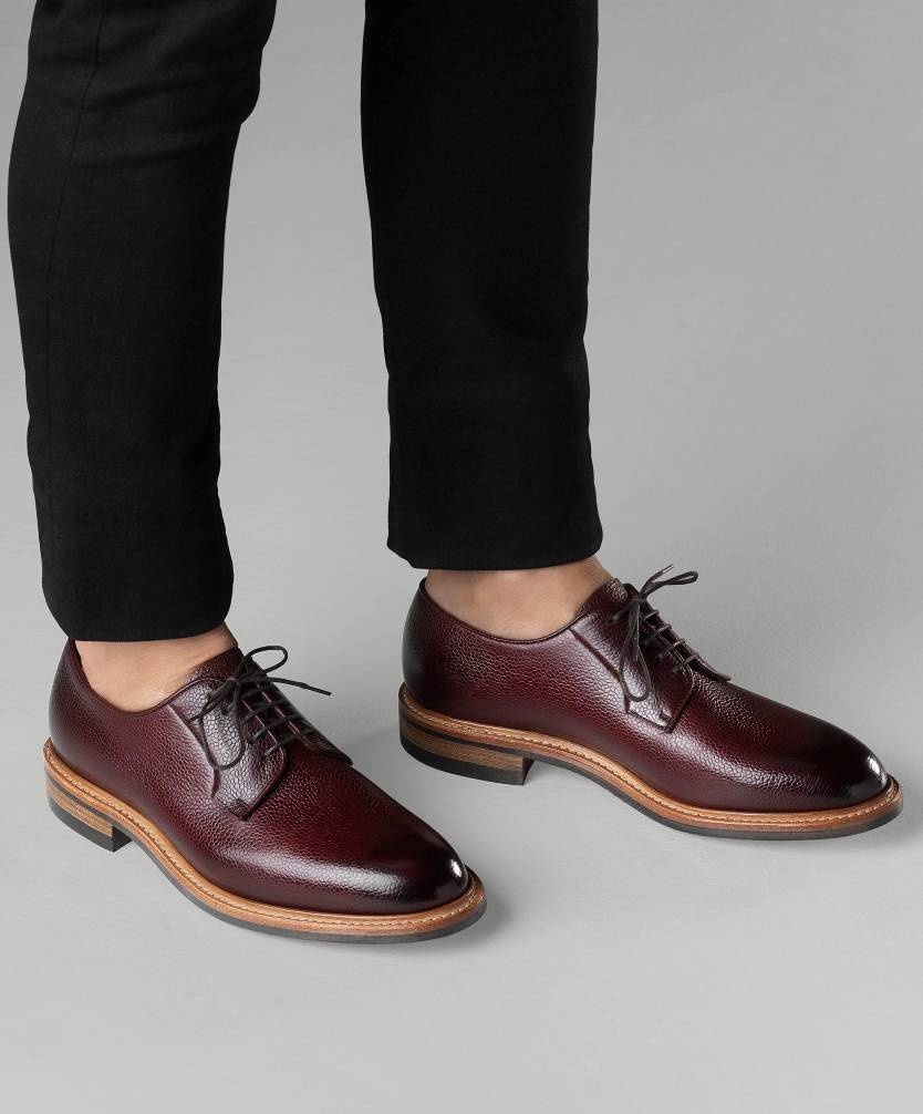 Lace-ups and Buckles shoes Collection for Men